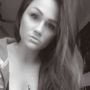 Meet your Posher, Sabriina